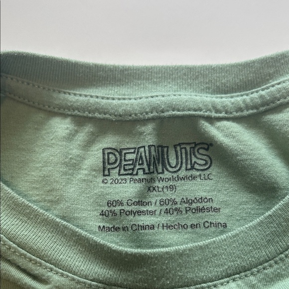 Green Graphic T-Shirt with Cartoon Print - Picture 4 of 6